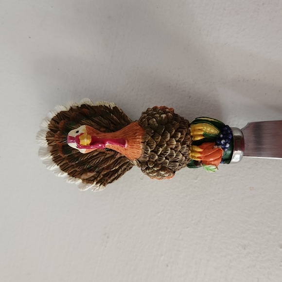 Boston Warehouse Holiday Spreaders - Picture 6 of 7